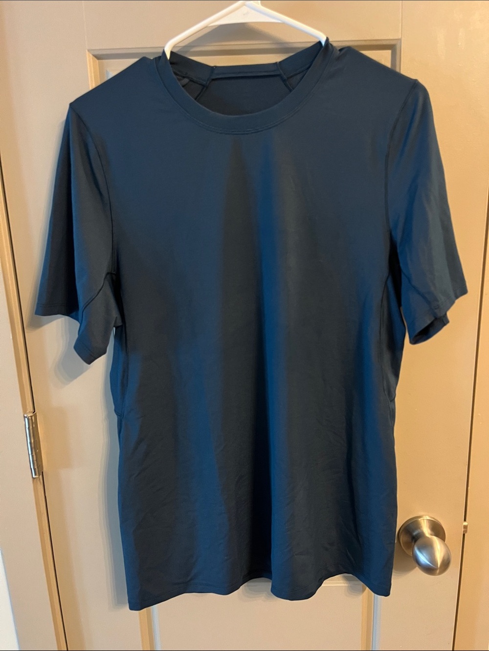 lululemon athletica Men's Crew Tee in Deep Navy